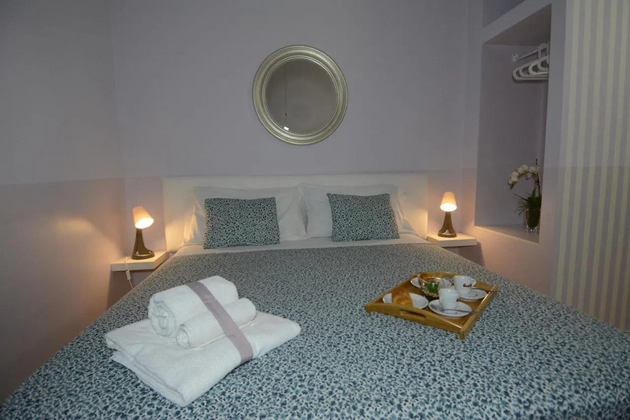 Lecce Stazione Centrale Bed & Breakfast