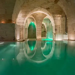 Reluxe Private Wellness Bed & Breakfast